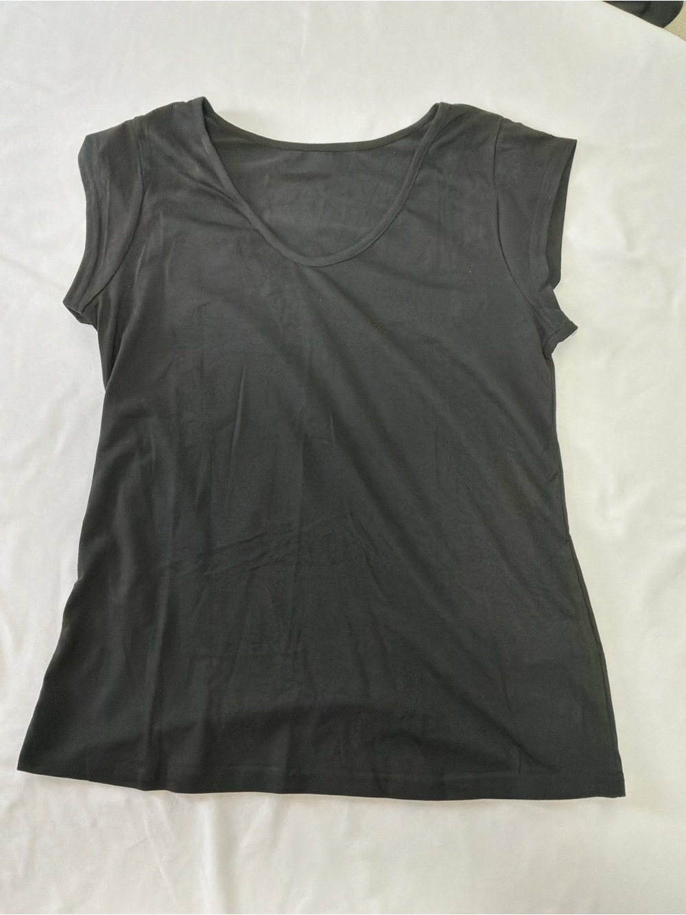Amazon Black Scoop Neck Short Sleeve Tee